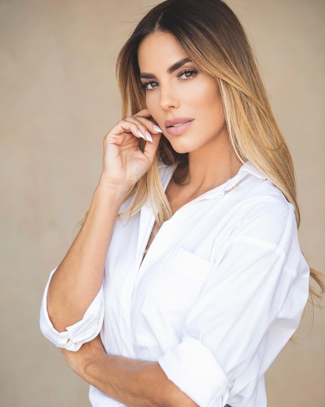 Aleska genesis habla de gaby espino